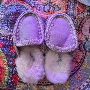 Mou slippers. Size 37